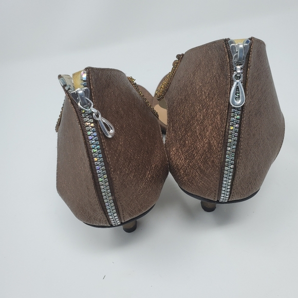 HAUTE COUTURE by KOHINOOR | Jewel Sandal Heels - Picture 4 of 6